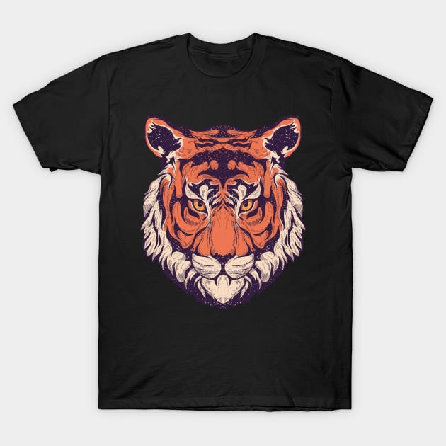 tiger face T-Shirt by janvimar